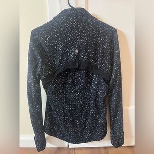 Lululemon Define Jacket "Butterfly Texture" Black and White Size 10